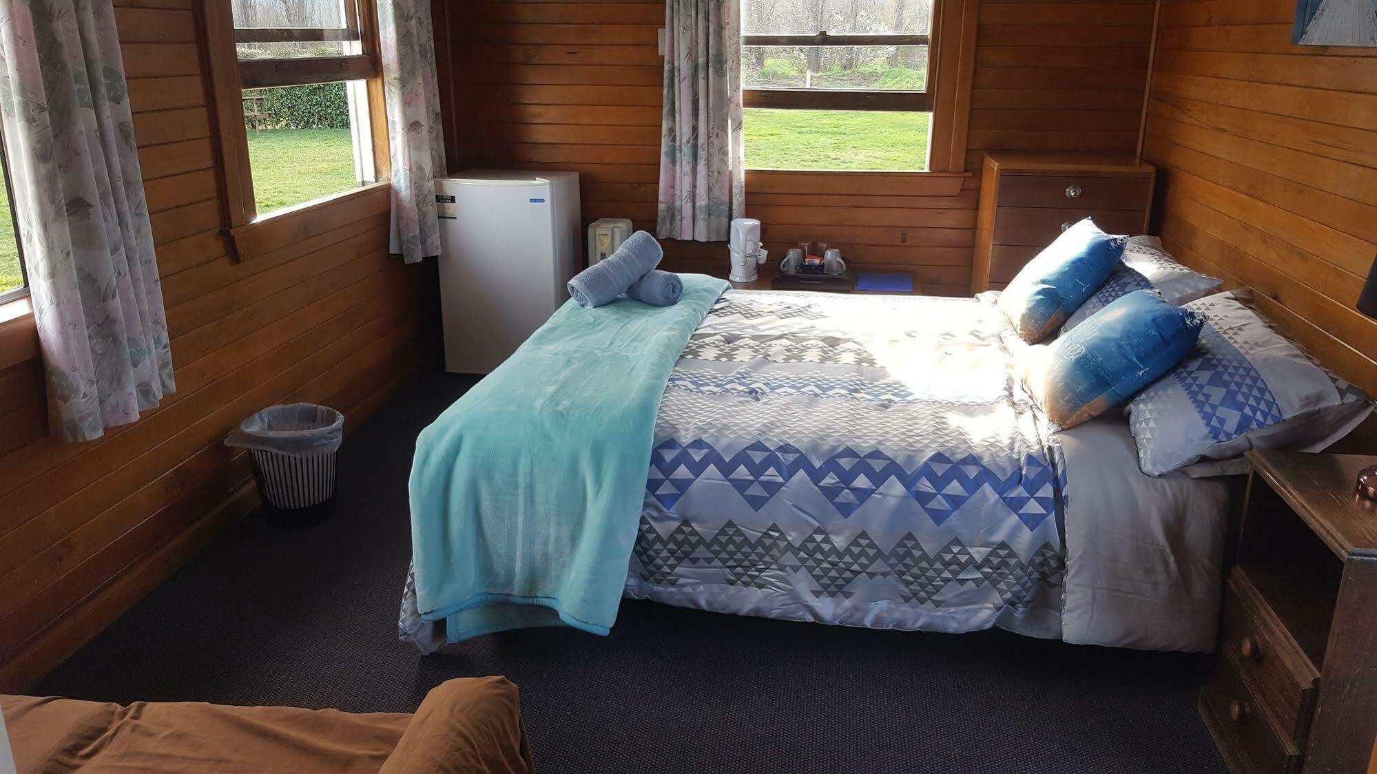 Waiau Motor Camp & Cabins Kültér fotó